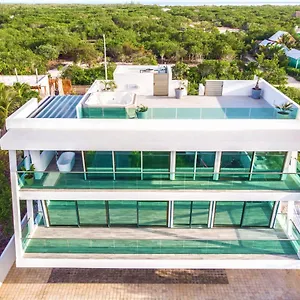 https://casa-de-tus-sueos-holbox.quintano-roohotels.com