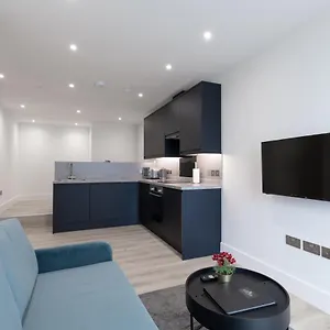 https://stayinn-stratford.cambridgehotelsuk.com