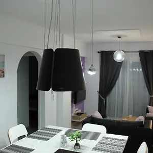 https://beautiful-apartment-near-beach-in-larnaca.larnacahotels.org